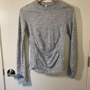 Athleta Heather Gray Long Sleeve Top
